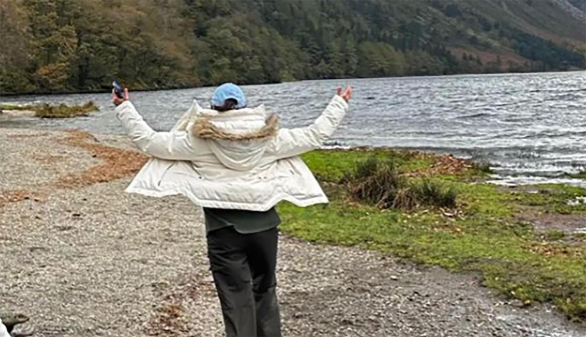 Oscar-winning Wicked actress delights fans with snaps from Wicklow trip 4 Screenshot 2025 11 09 122834