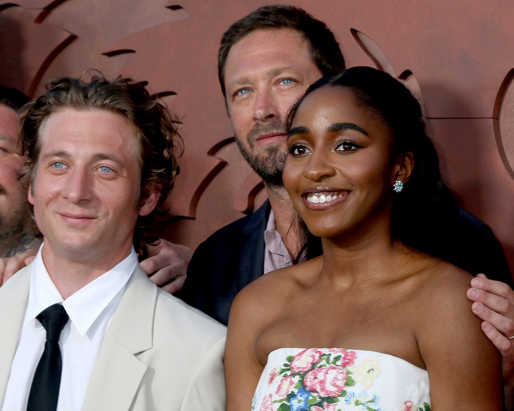 jeremy-allen-white-the-bear-cast