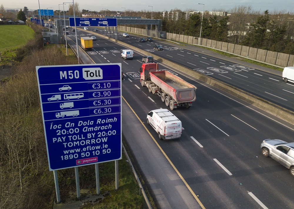 Motorists left over &euro;300,000 at toll booths last year