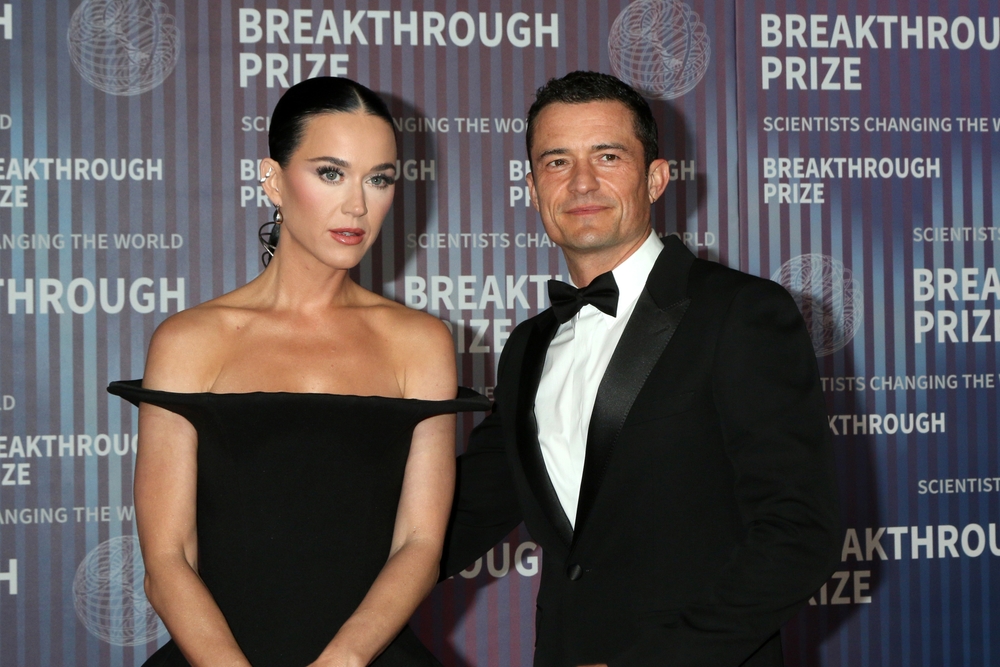 Katy Perry met orlando Bloom at a Golden Globes afterpay in 2016. Kathy Hutchins, Shutterstock