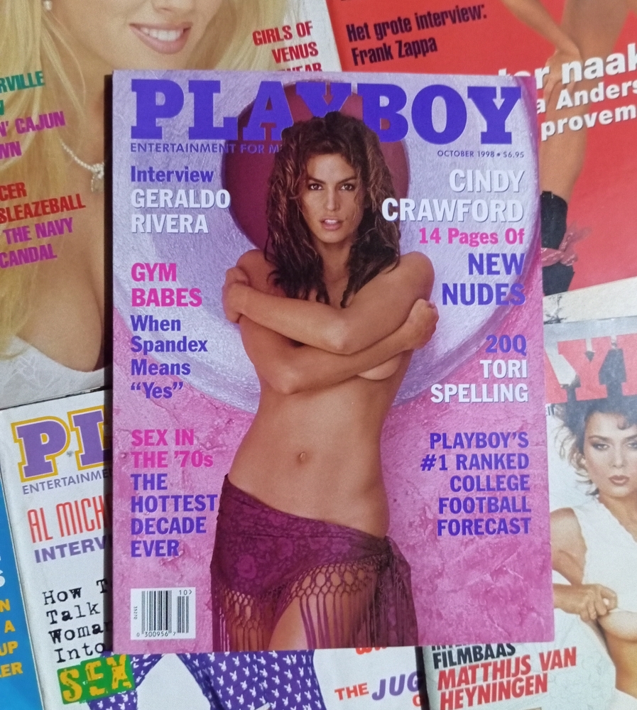 Cindy Crawford Has A Pact To Not Get A Facelift 3 Cindy Crawford makes Playboy's cover. AxlGTj, Shutterstock