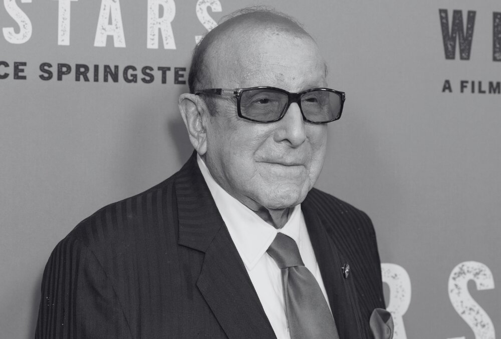 Clive Davis. Lev Radin, Shutterstock