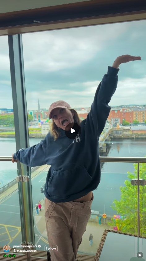 Britney Spears' Family Shares Unexpected Limerick Holiday 3 Jamie Lynn Spears is in Limerick. Source, Instagram