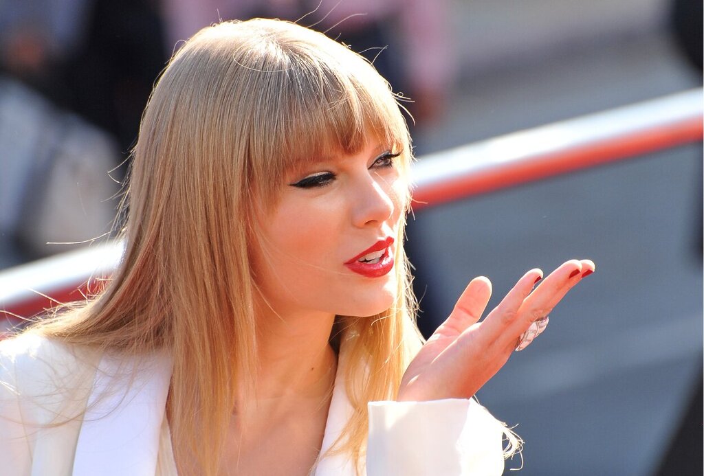 Taylor Swift. Featureflash Photo Agency, Shutterstock