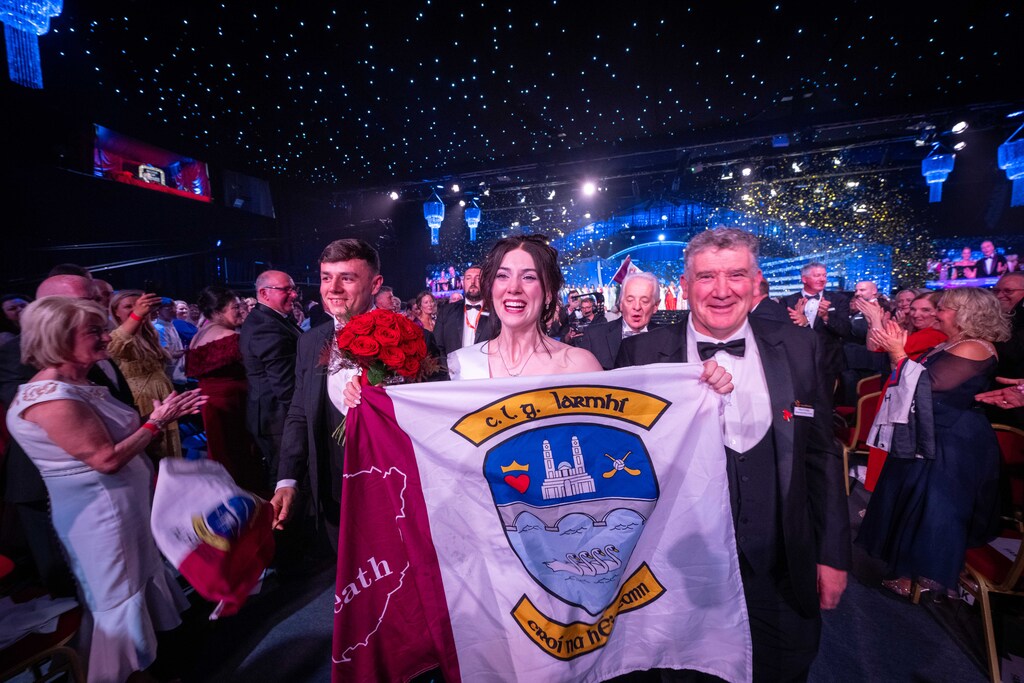Westmeath Rose Crowned Rose Of Tralee 6 Rose of Tralee Caoilfhinn Ní Choiligh with father and boyfriend. Photo By : Domnick Walsh © Eye Focus LTD