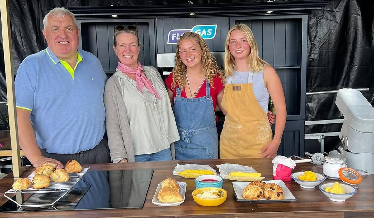 Rachel Allen's daughter carrying on family food tradition with her cousin 4 Tamsin and Scarlett Allen. Pic: Scarlett and Tamsin Cooks Instagram