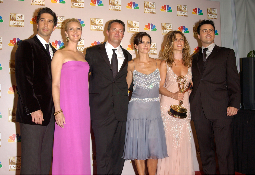 Matthew Perry's Sister Looks Back On Last Moments In New Netflix Documentary: 'He Was At Peace' 3 FRIENDS full cast: David Schwimmer, Lisa Kudrow, Matthew Perry, Courtney Cox, Jennifer Aniston, Matt Le Blanc. Editorial credit: Featureflash Photo Agency, Shutterstock
