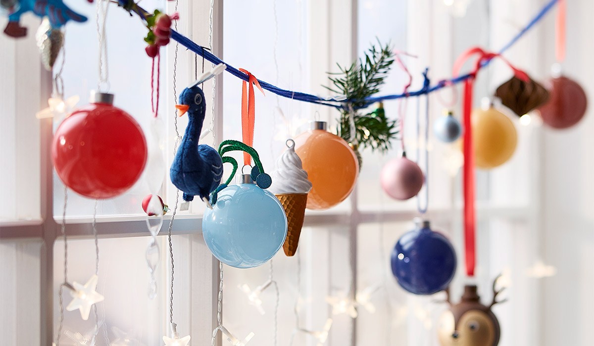 STRÅLA LED lighting curtain, star, €19. Pic: IKEA